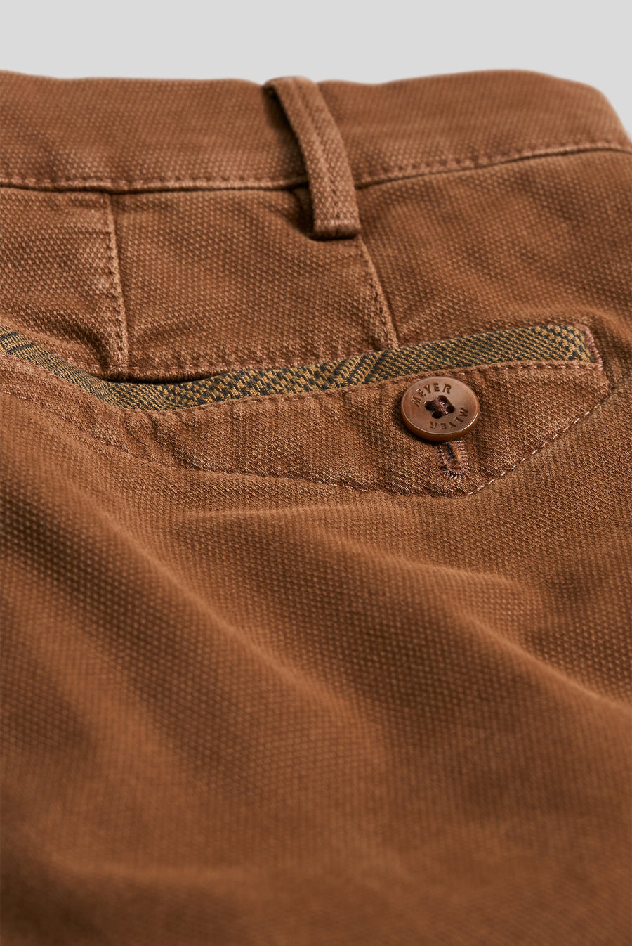 Dublin 2-5582 MICRO STRUCTURE ∙ SWING POCKET