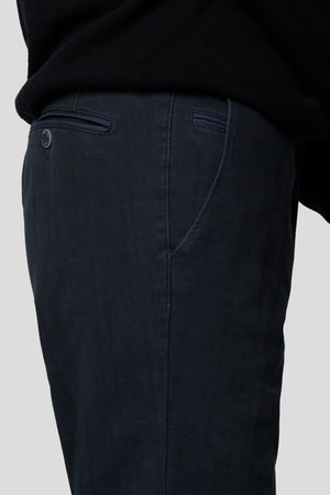 Bonn 2-5621 SUBTLE CHECK