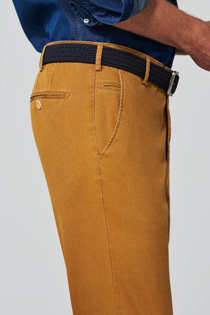 Bonn 1-3024 MICRO STRUCTURE ∙ CHINO