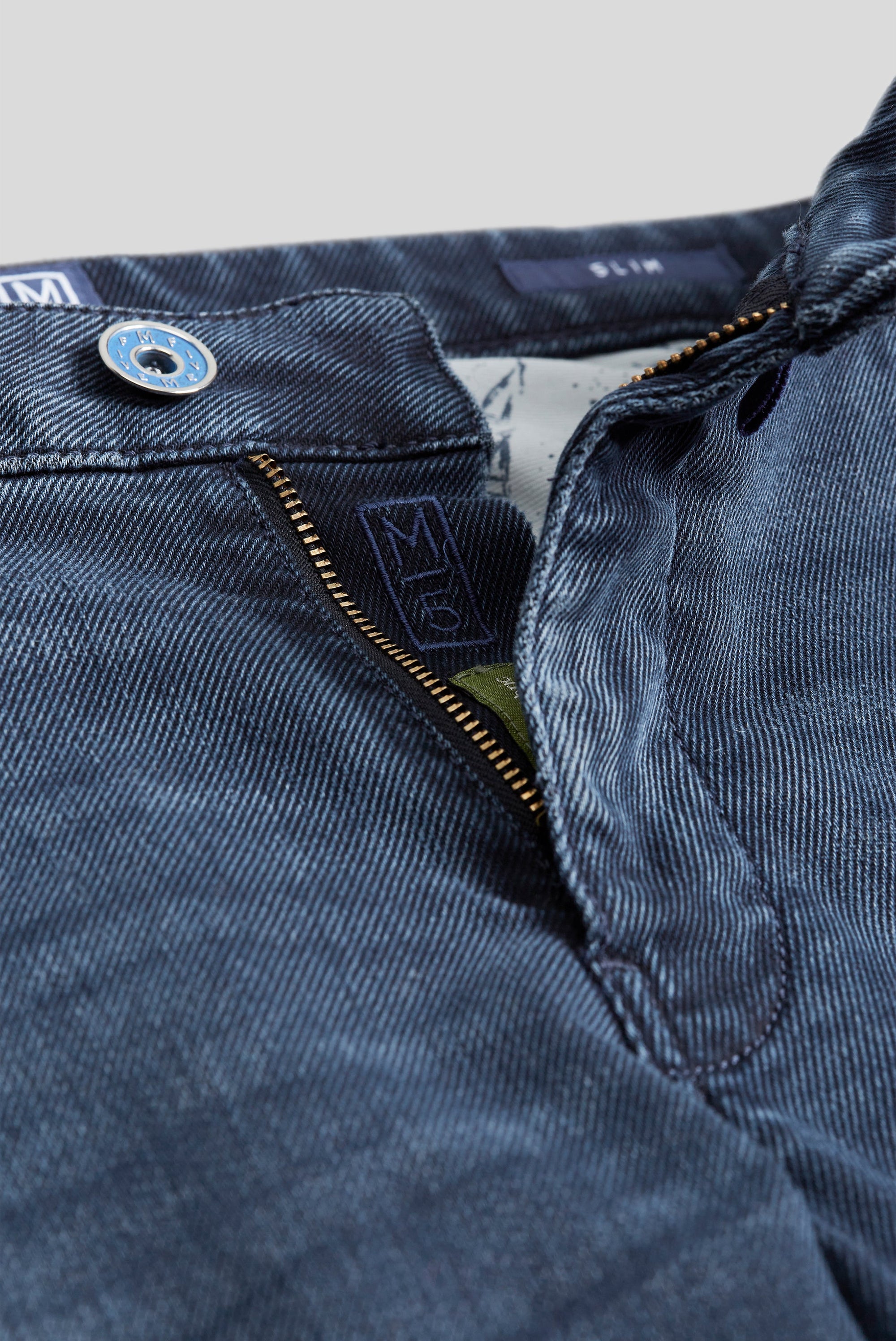 SLIM 2-6251 ECOVERO™ DENIM