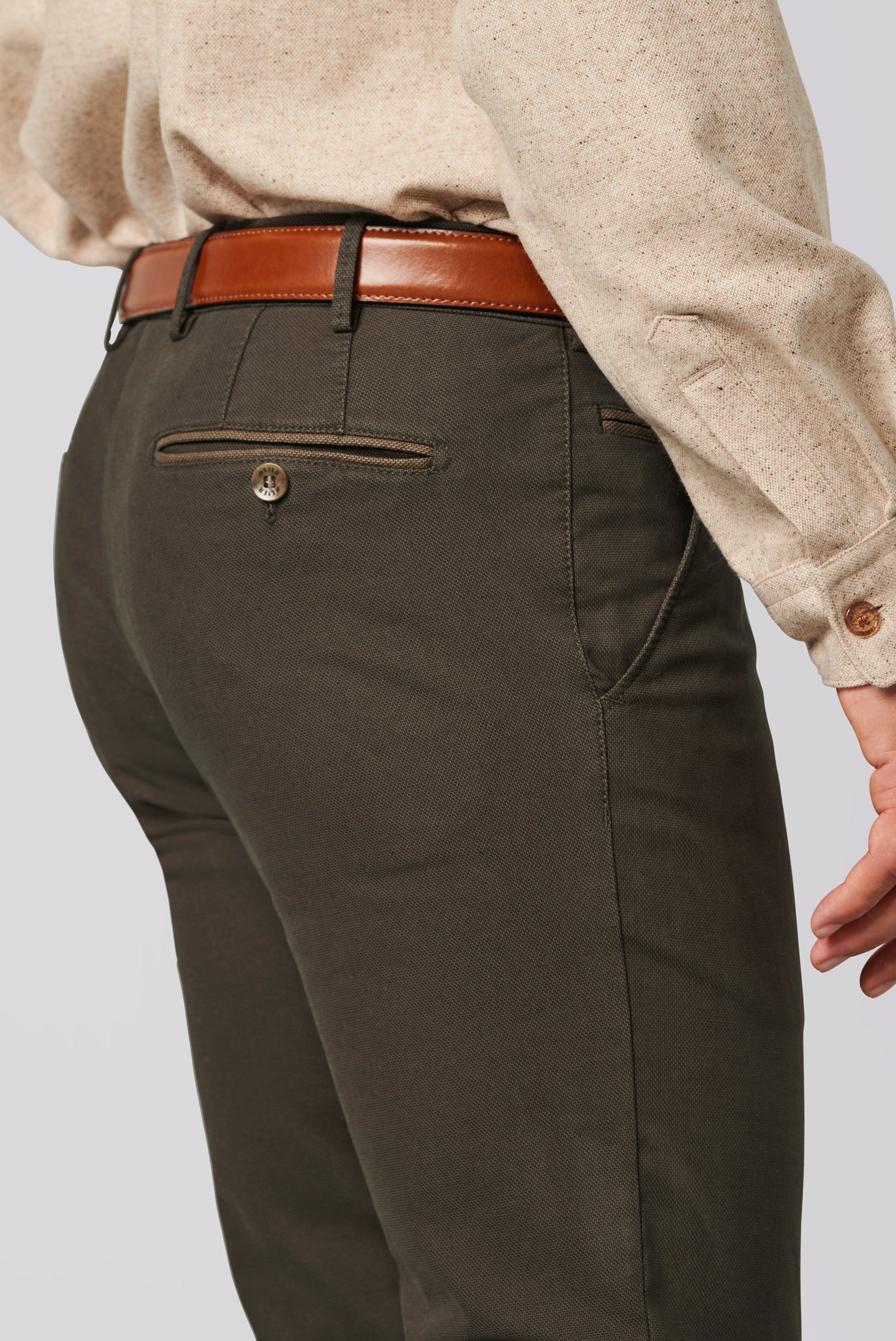 Bonn 2-5566 BI-COLOUR STRUCTURE