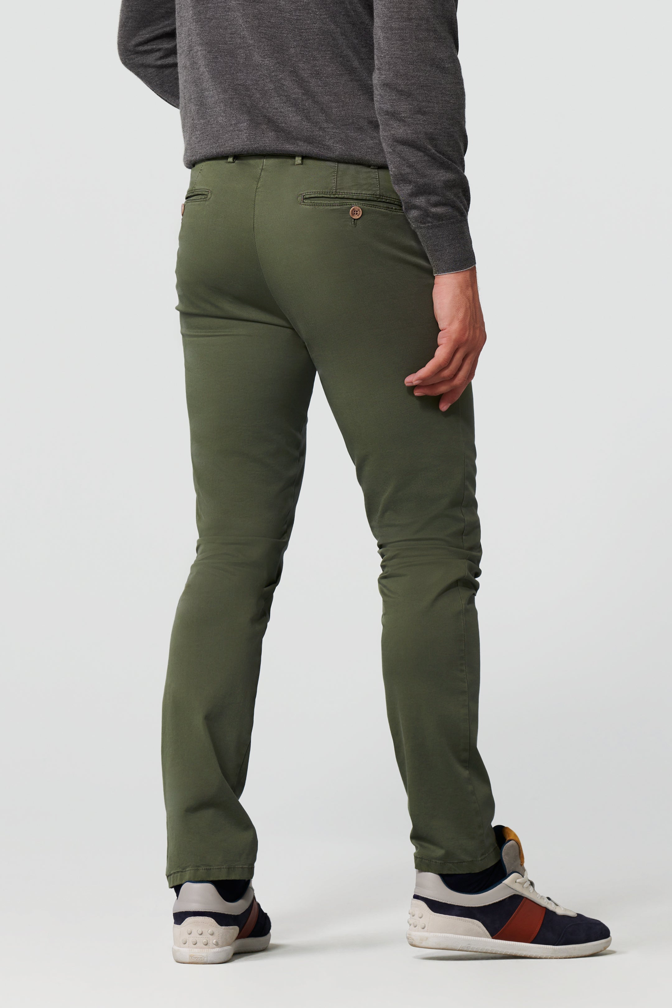 Bonn 9-3004 MODERN CHINO .