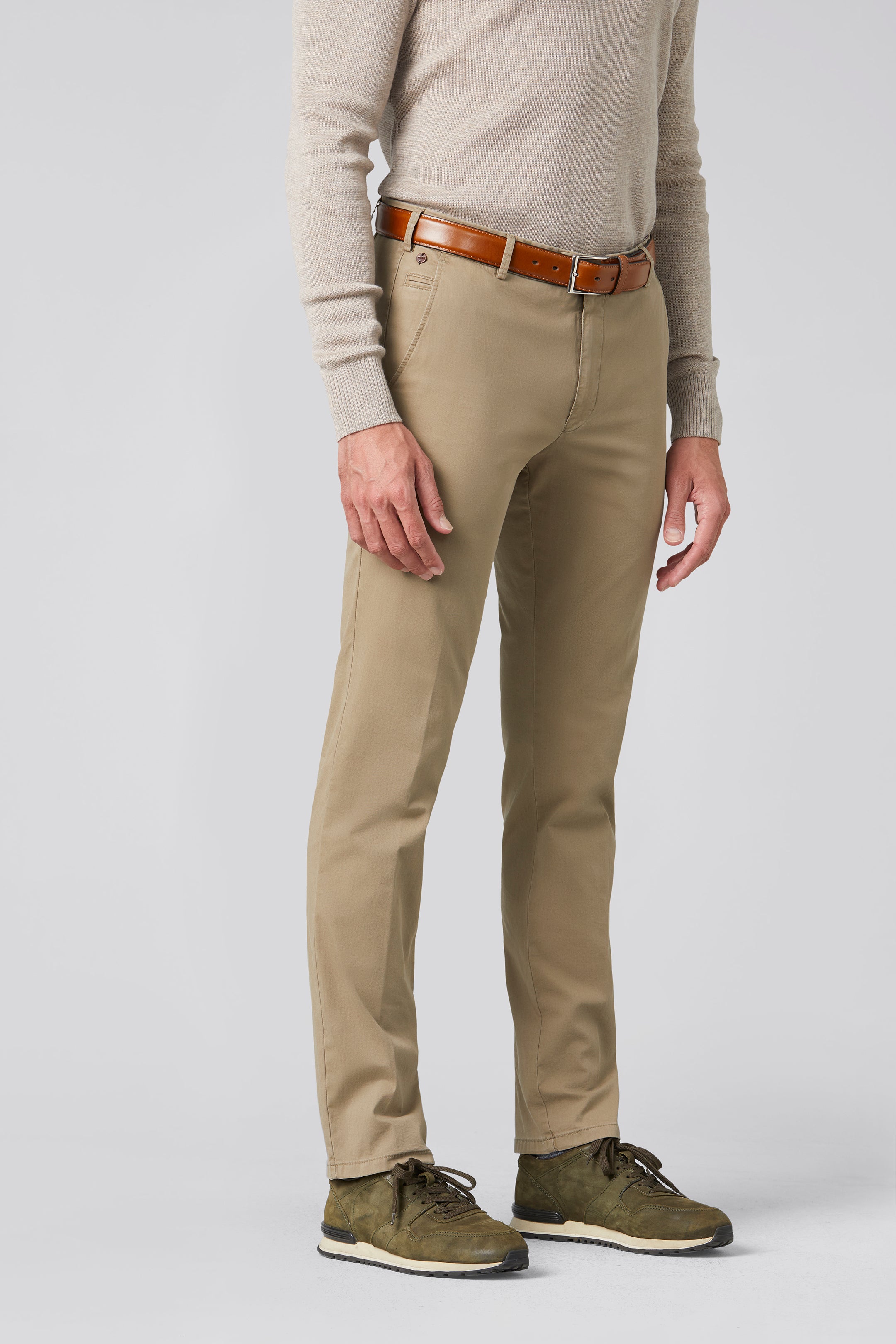 Bonn 9-3004 MODERN CHINO