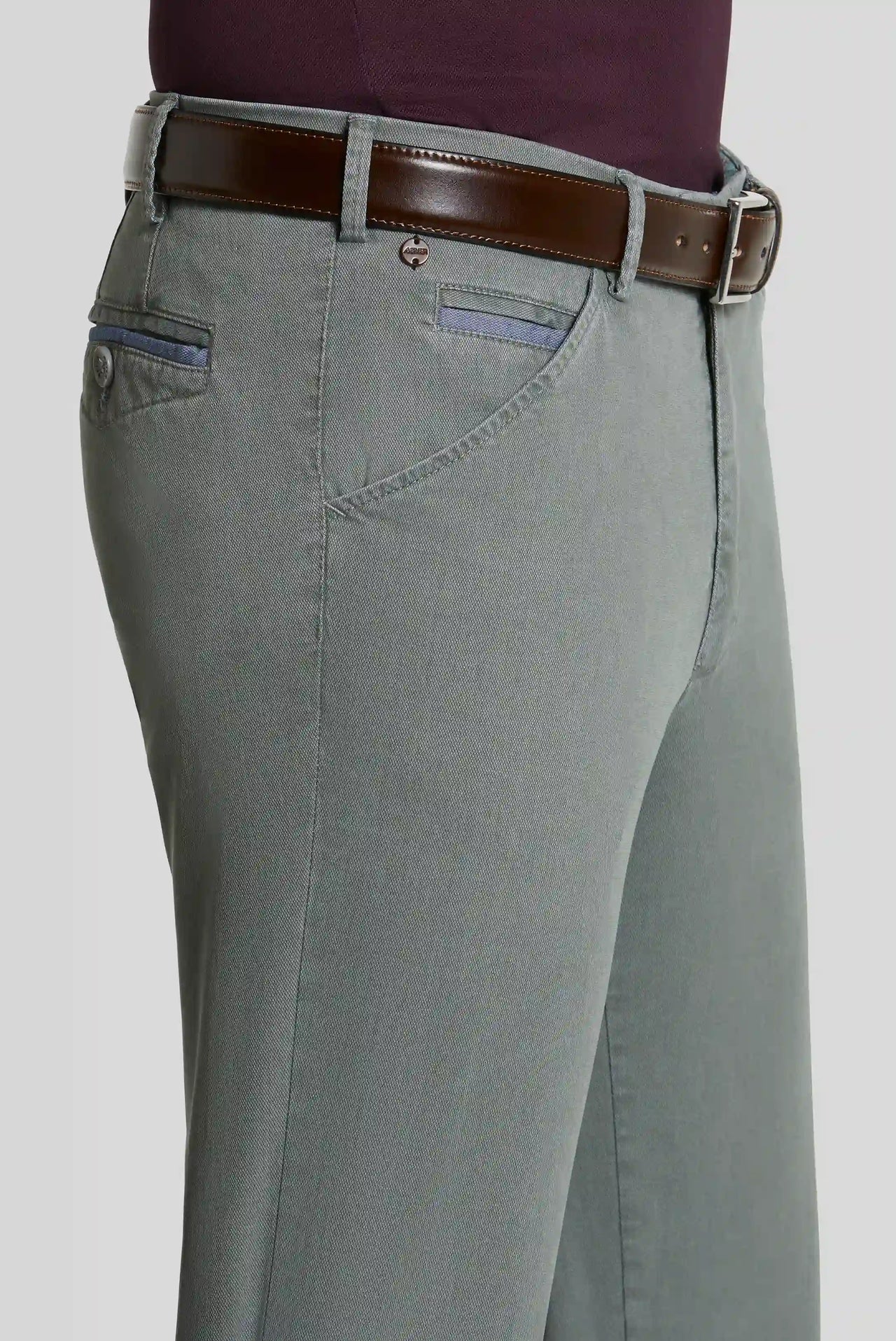 Chicago 1-5041 SEMI-BLUE ∙ TWO-TONE