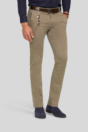 Bonn 2-8555 SUPER-STRETCH PIMA SATIN COLOURFAST